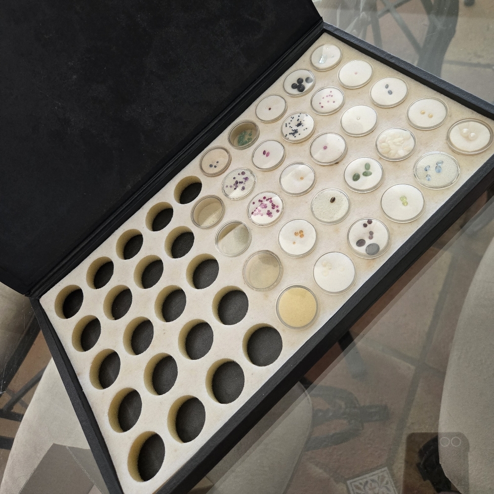 "Large Gemstone Collection With Case" - Picture 2 of 9